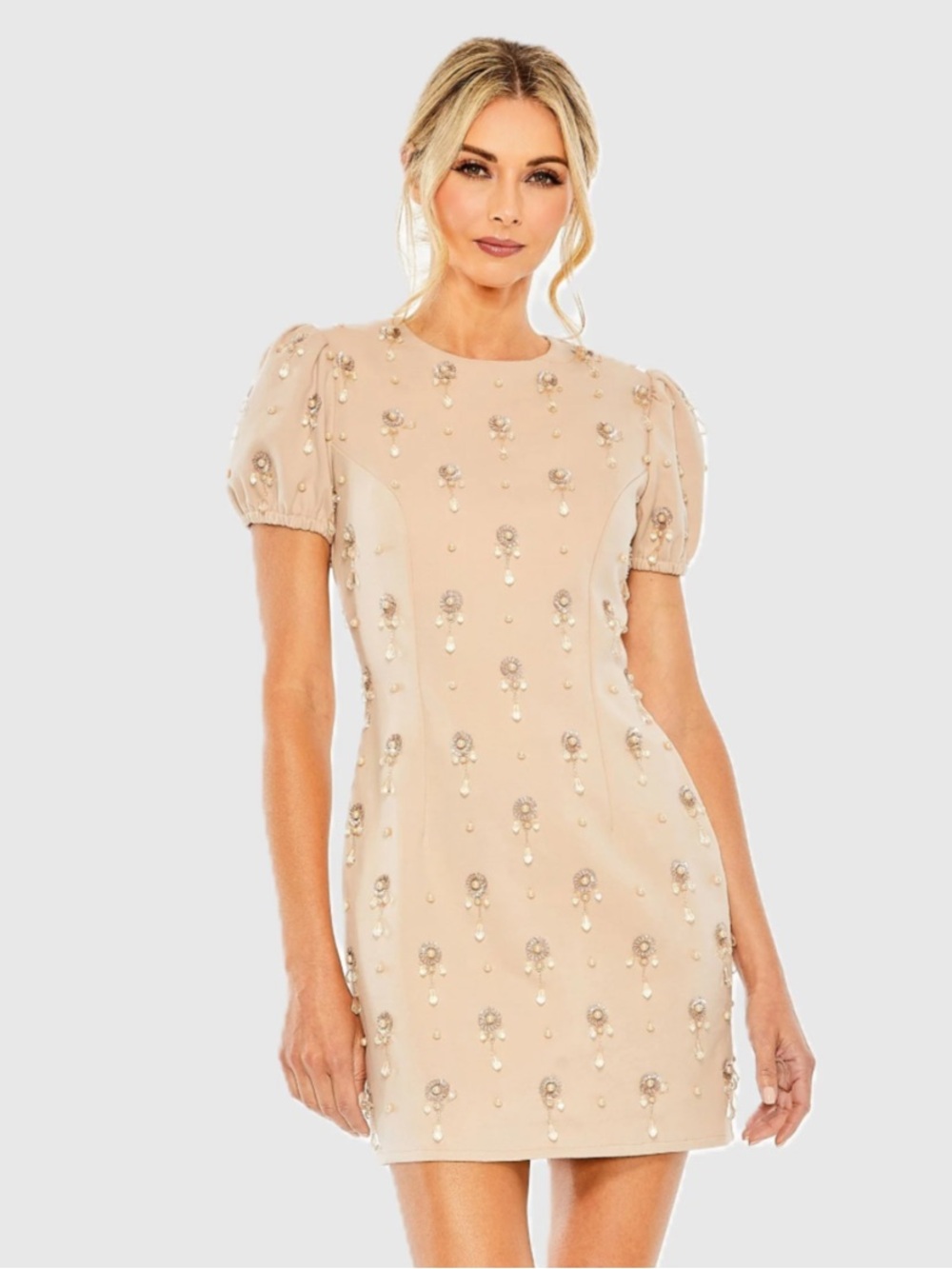 Ieena FOR MAC DUGGAL

New with tags, Size 2 Embellished Blush Pink Mini Dress